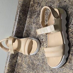 Sorel Viibe Velcro Strap & Ankle Closure Sandals Size 11